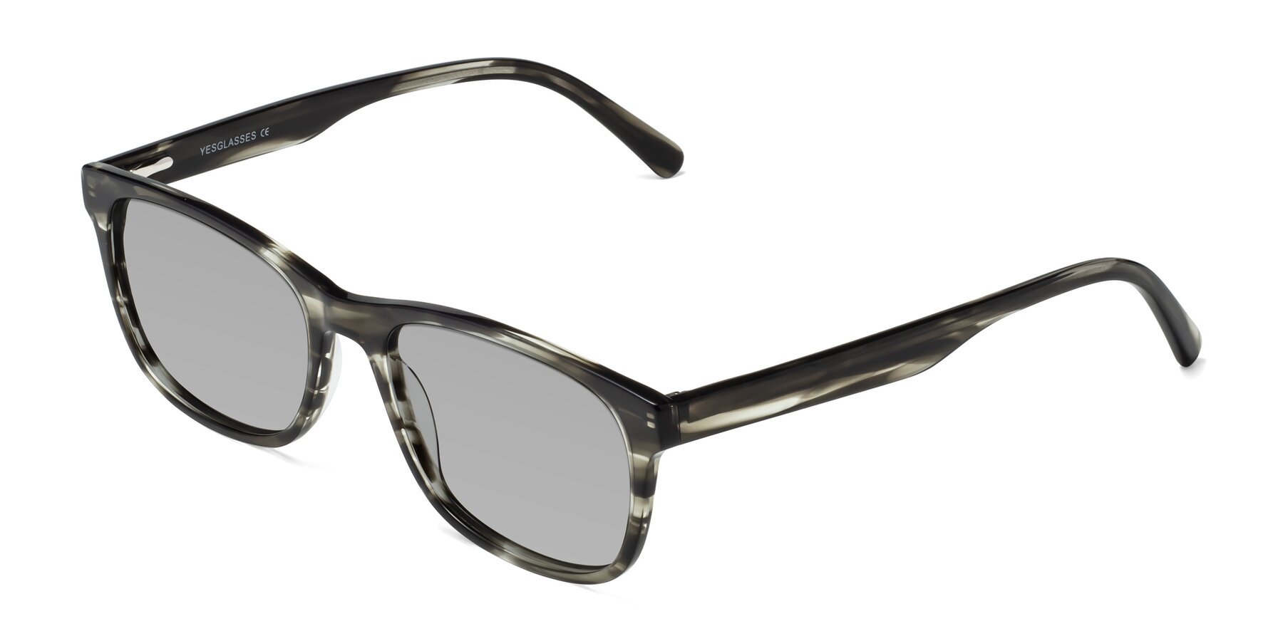 Angle of Navarro in Gray-Tortoise with Light Gray Tinted Lenses