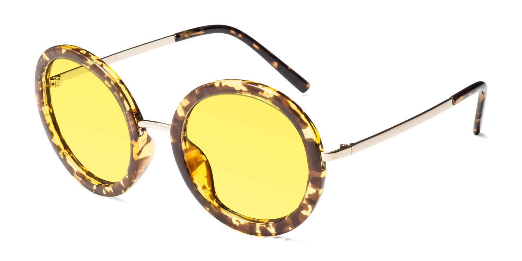 Angle of Bloom in Transparent Tortoise with Medium Yellow Tinted Lenses