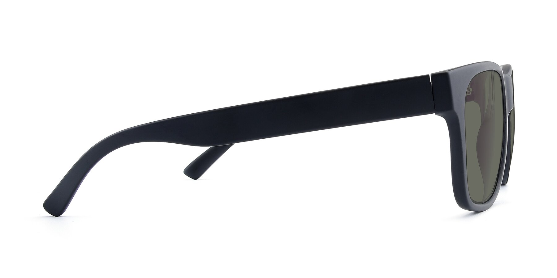Side of SSR213 in Matte Black with Gray Polarized Lenses