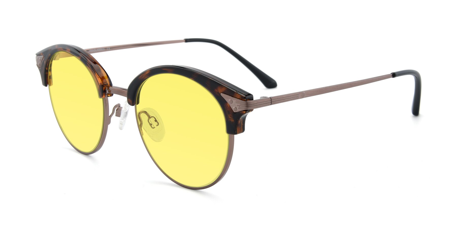 Angle of Hermione in Tortoise-Brown with Medium Yellow Tinted Lenses
