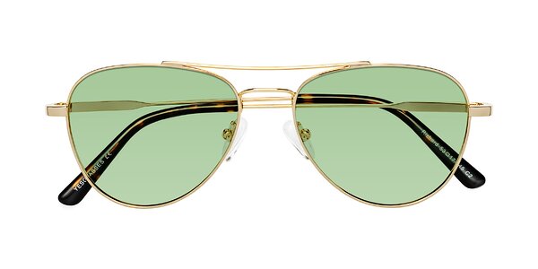 Front of Richard in Gold