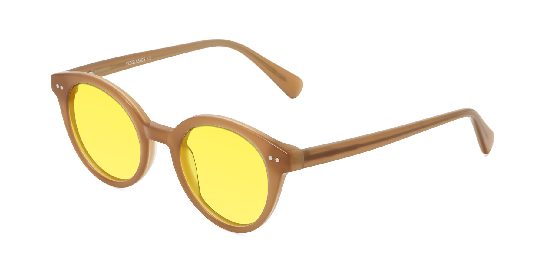 Angle of Bellion in Caramel with Medium Yellow Tinted Lenses