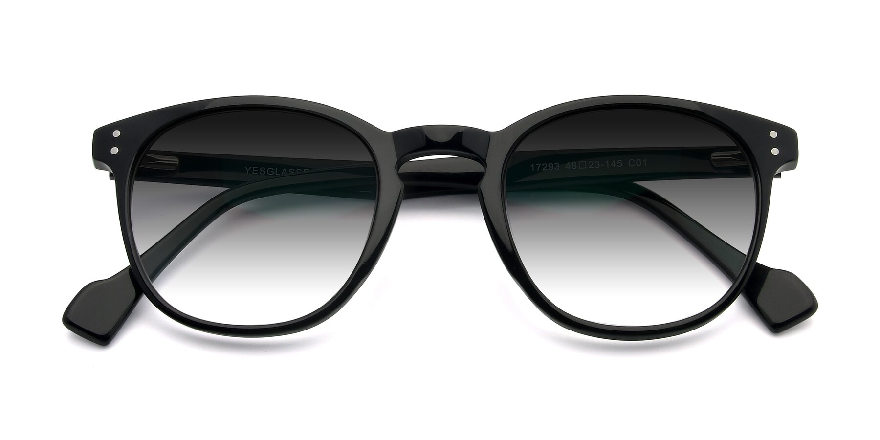 Folded Front of 17293 in Black with Gray Gradient Lenses