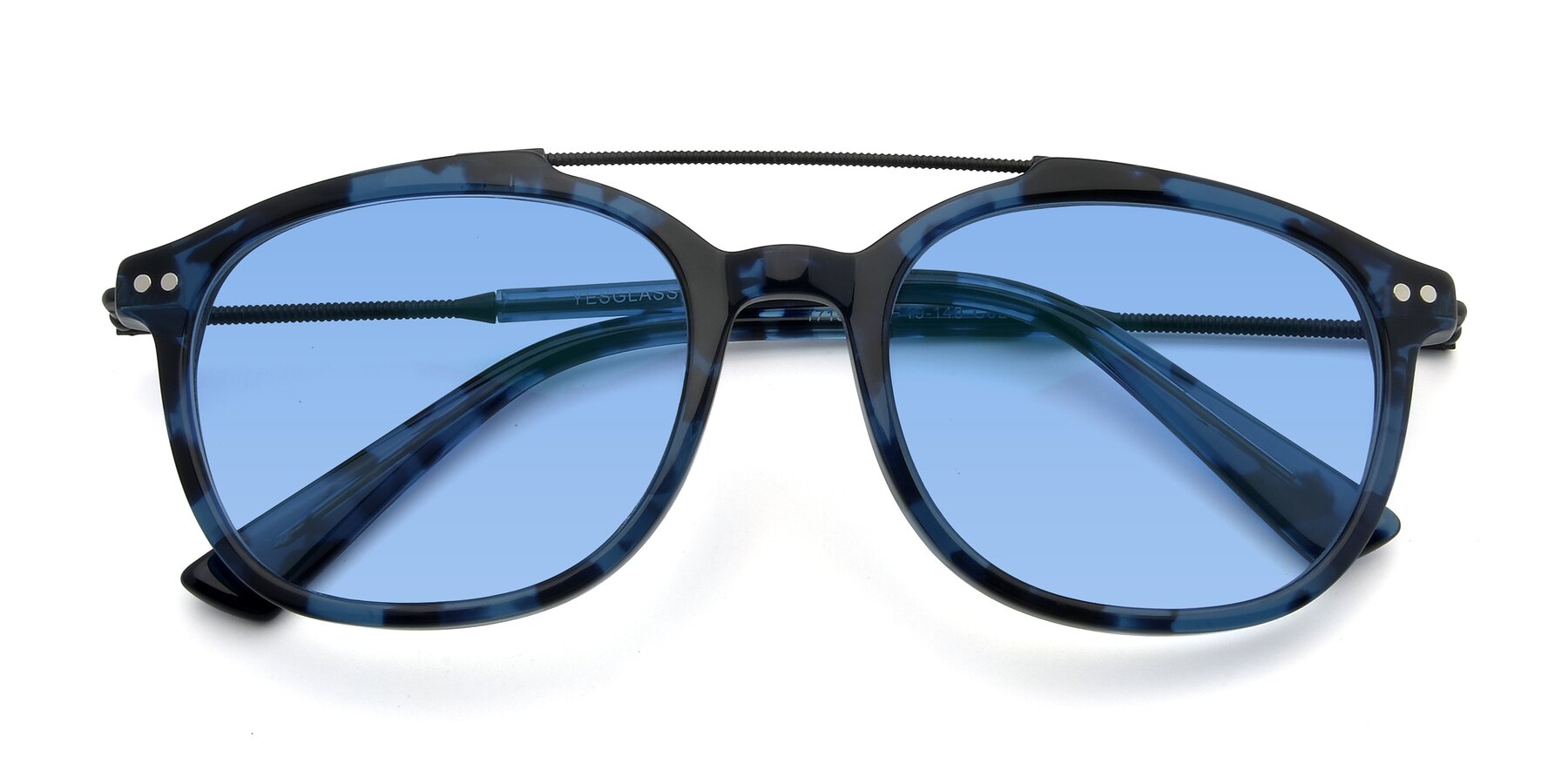 Folded Front of 17150 in Tortoise Blue with Medium Blue Tinted Lenses