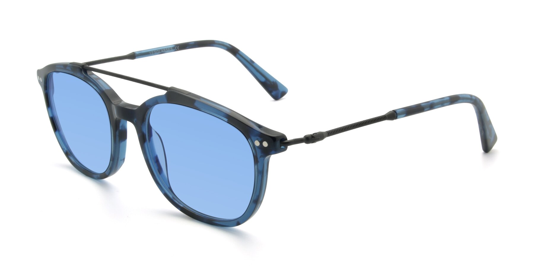 Angle of 17150 in Tortoise Blue with Medium Blue Tinted Lenses