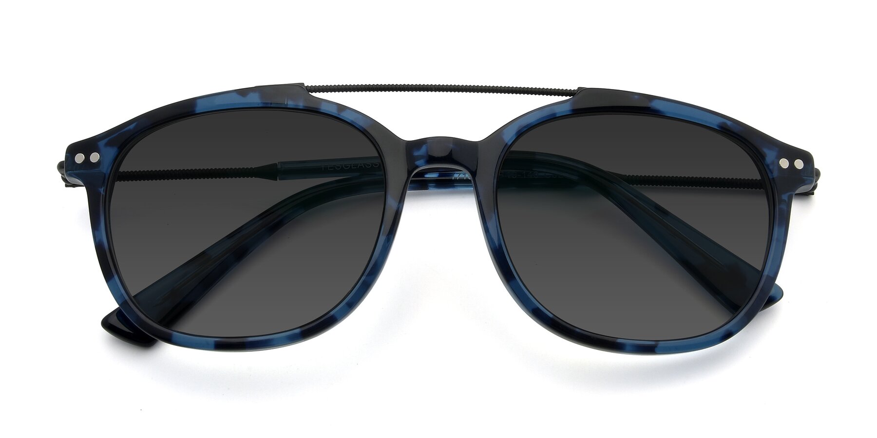 Folded Front of 17150 in Tortoise Blue with Gray Tinted Lenses