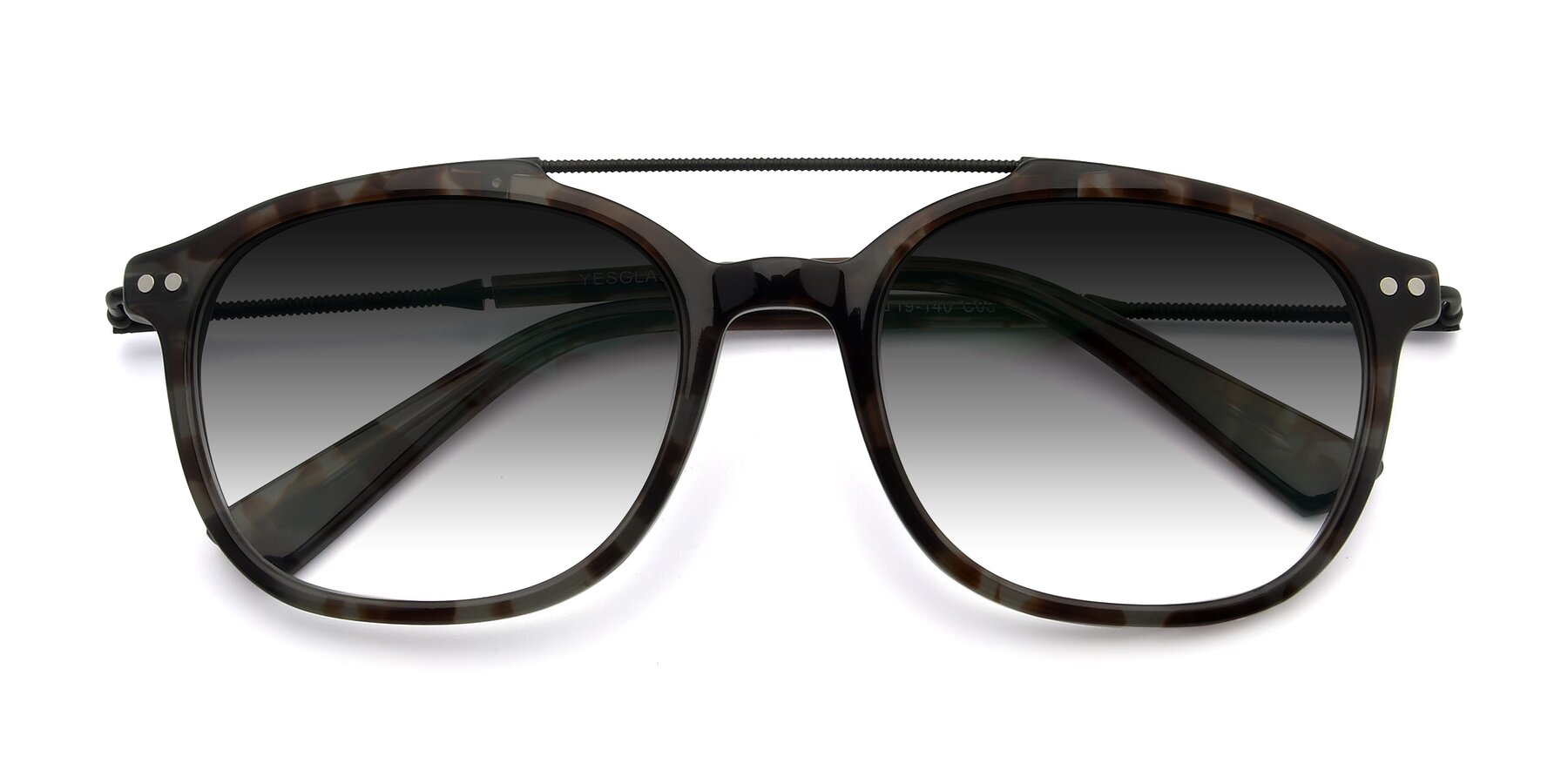 Folded Front of 17150 in Tortoise Navy with Gray Gradient Lenses