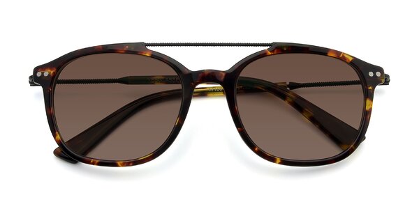 Front of 17150 in Tortoise Brown