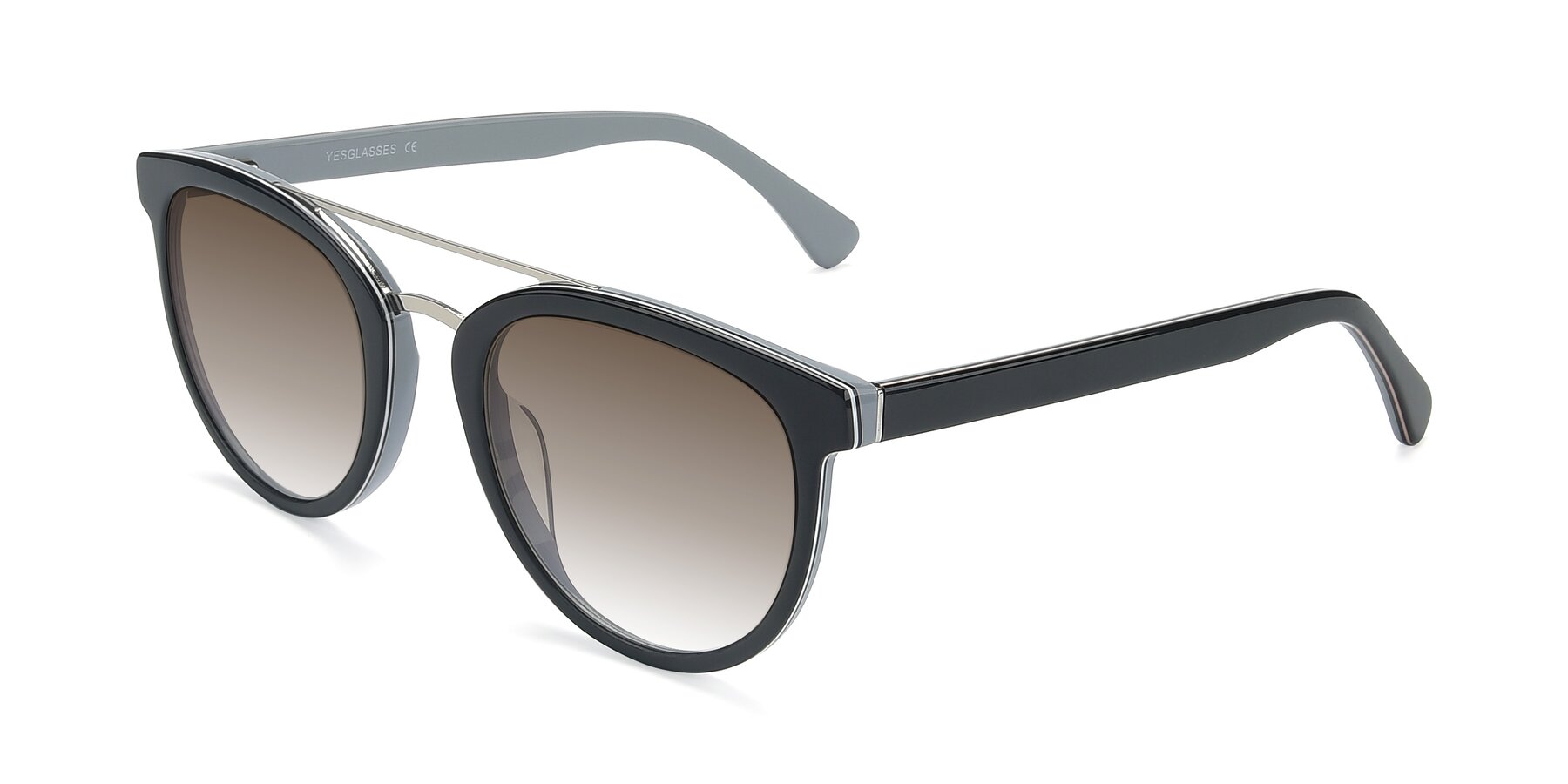 Angle of 17151 in Black-Silver with Brown Gradient Lenses