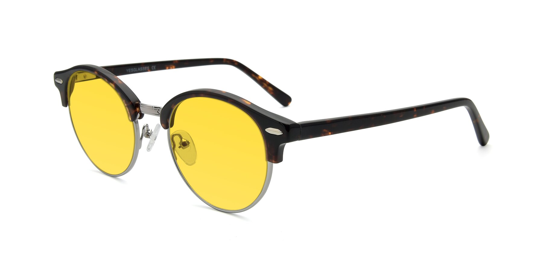 Angle of 17462 in Tortoise-Silver with Yellow Tinted Lenses
