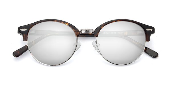 Front of 17462 in Tortoise / Silver