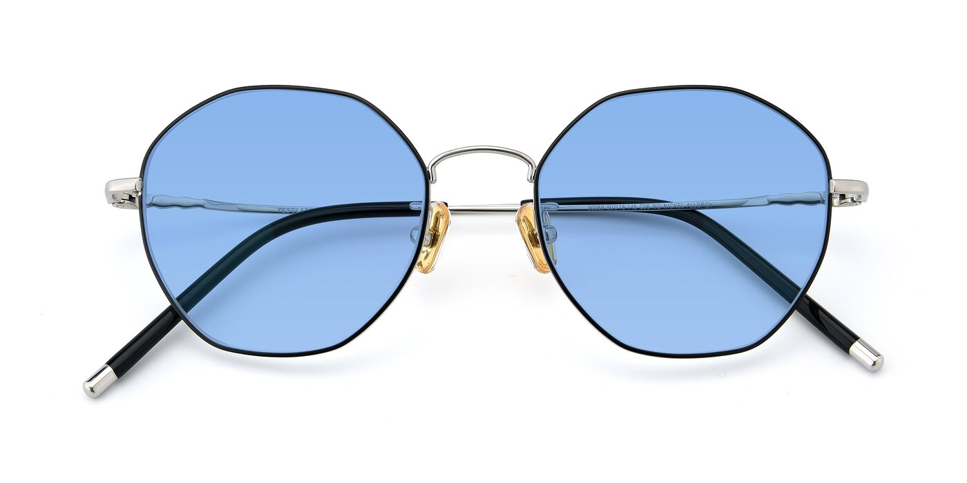 90059 - Black / Silver Tinted Sunglasses