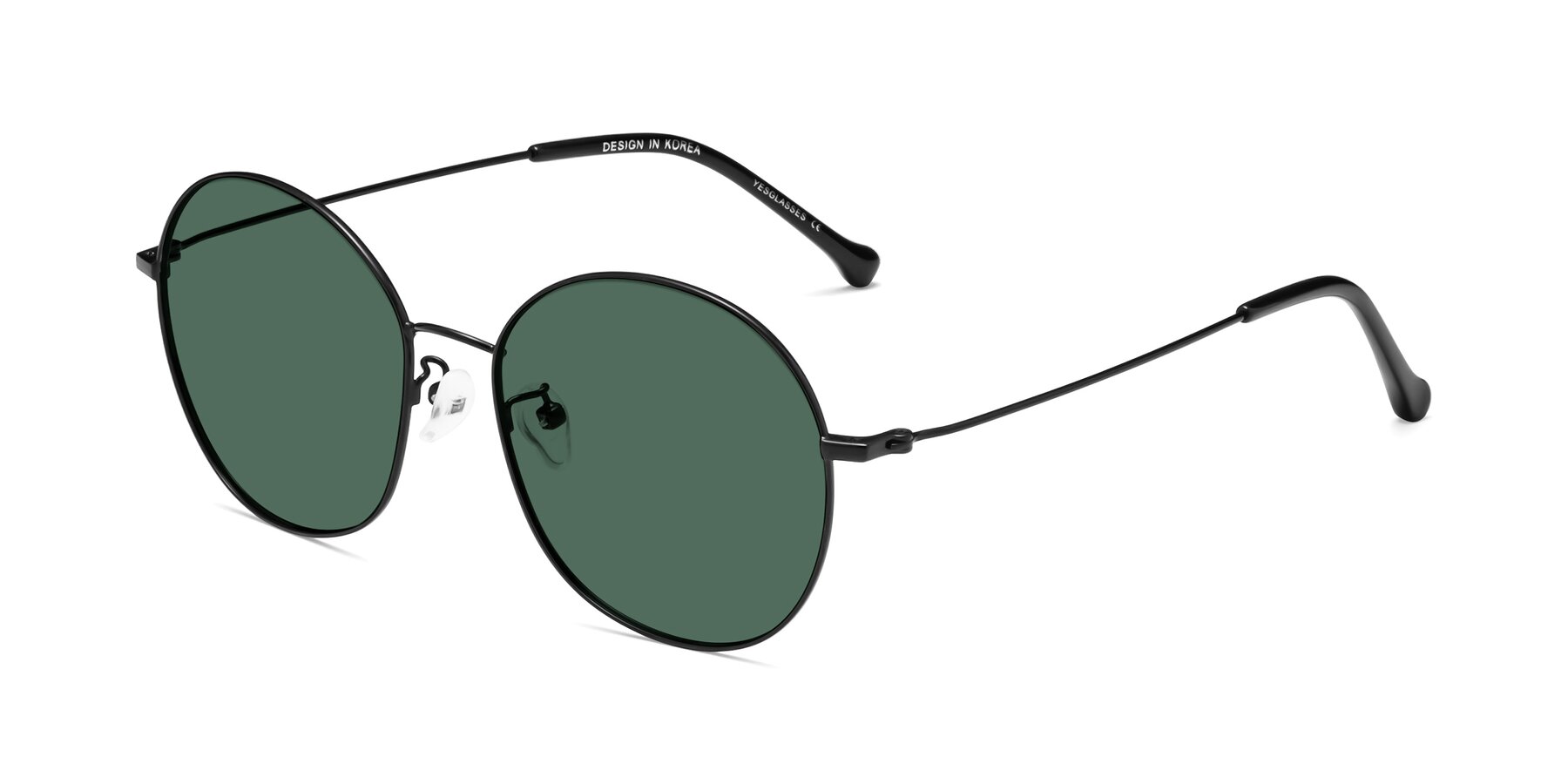 Angle of Dallas in Black with Green Polarized Lenses