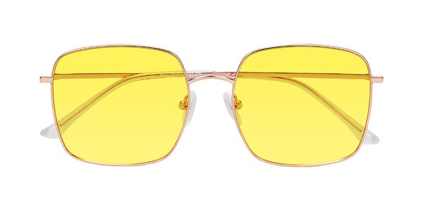 Front of Billie in Rose Gold