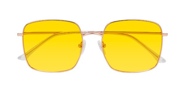 Front of Billie in Rose Gold