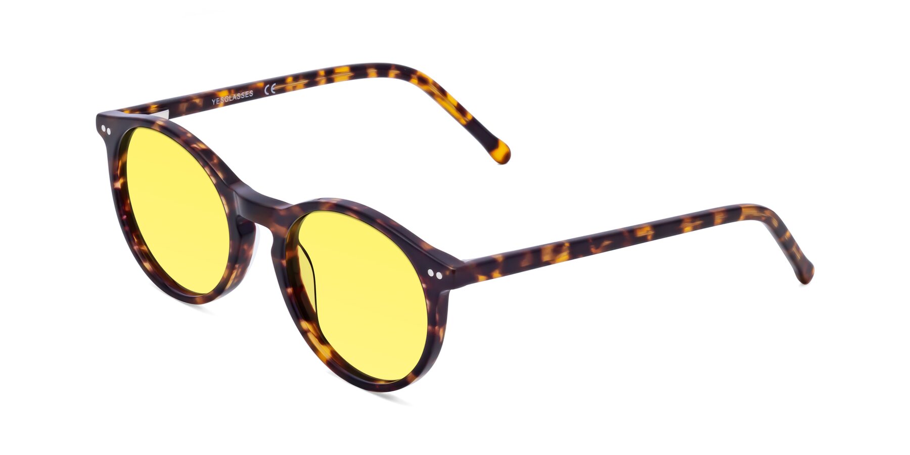 Angle of Echo in Tortoise with Medium Yellow Tinted Lenses