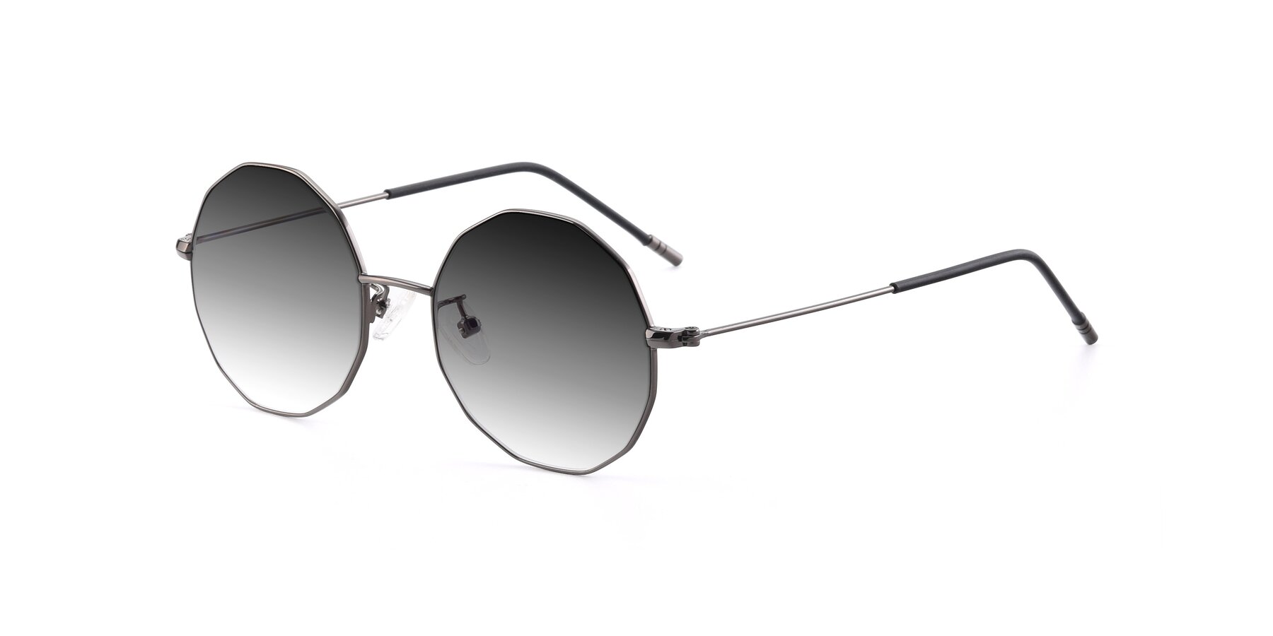 Angle of Dreamer in Gunmetal with Gray Gradient Lenses