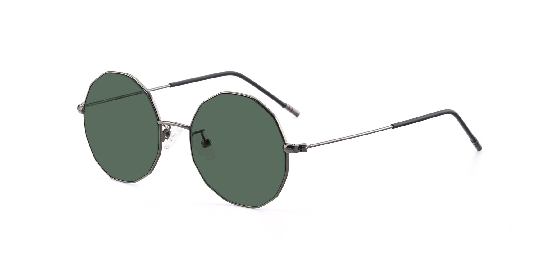 Angle of Dreamer in Gunmetal with Green Polarized Lenses