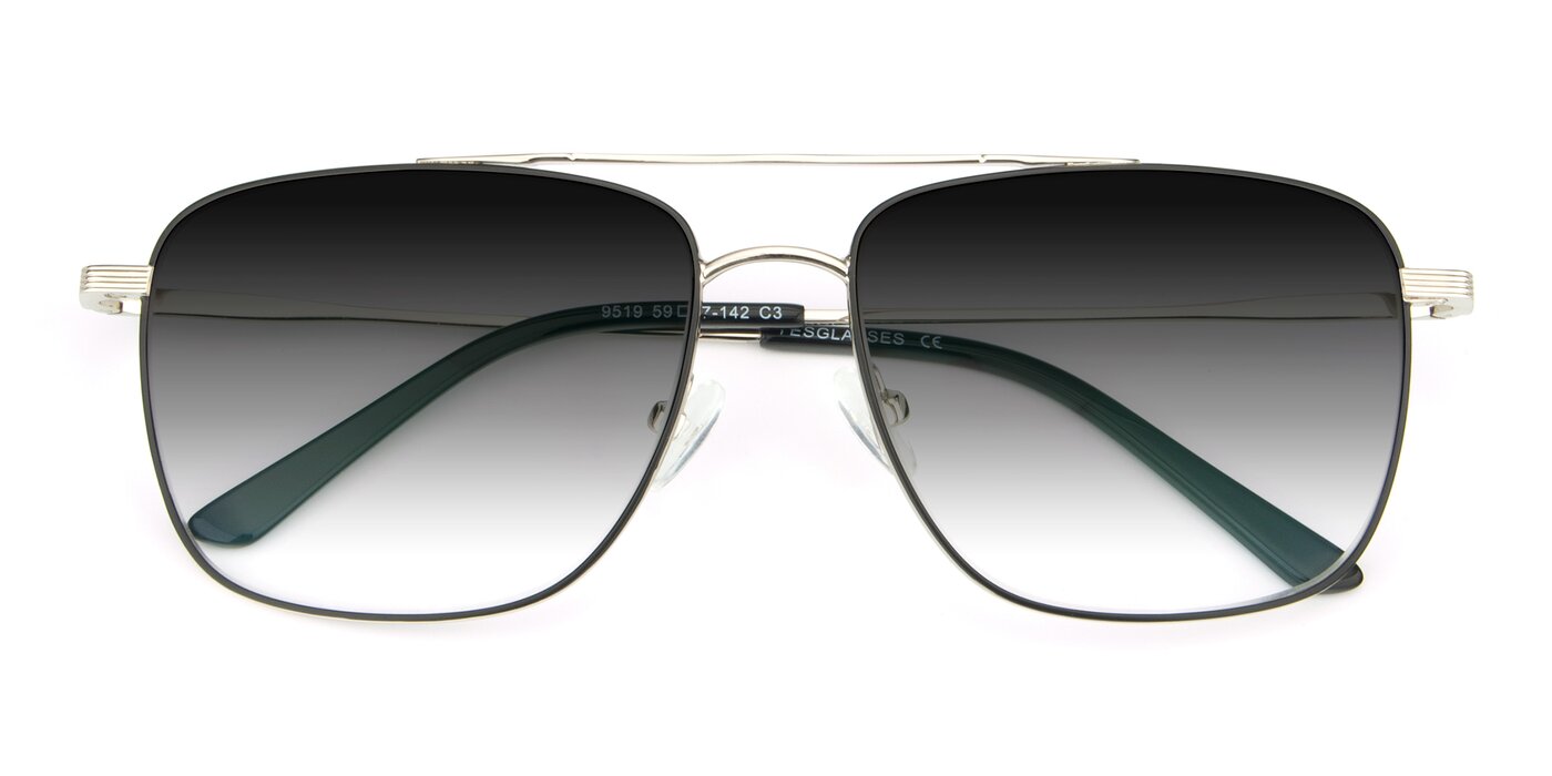 9519 - Black / Silver Gradient Sunglasses