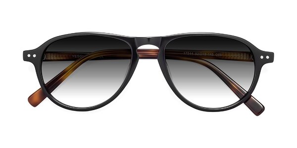 Front of 17544 in Black / Tortoise