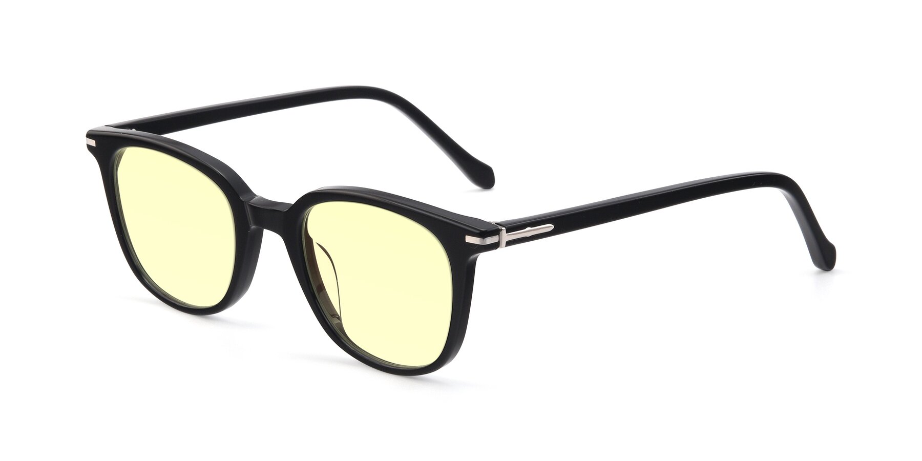 Angle of 17562 in Black with Light Yellow Tinted Lenses