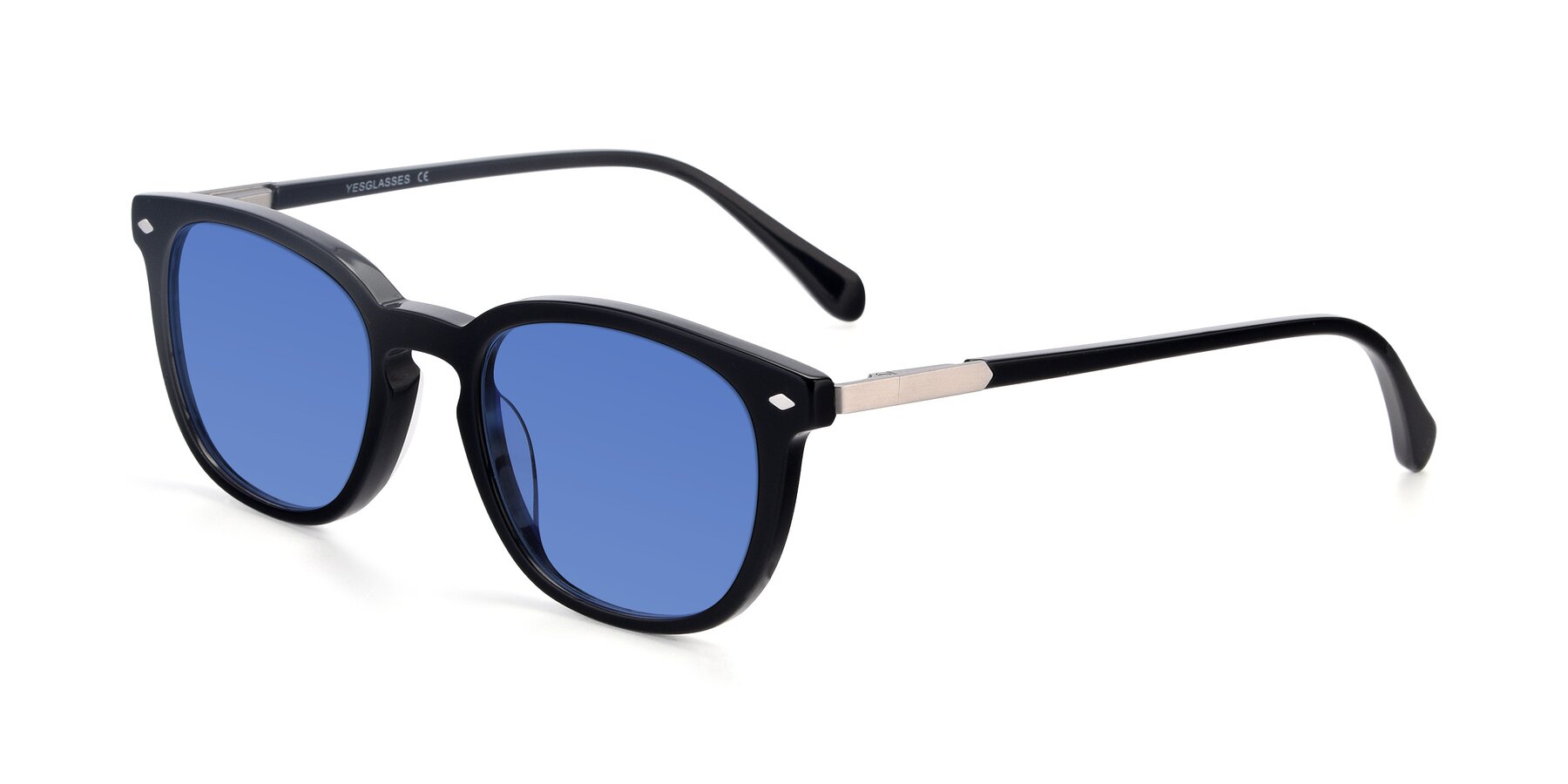 Angle of 17578 in Black with Blue Tinted Lenses