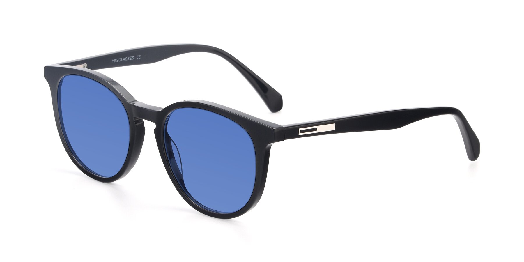 Angle of 17721 in Black with Blue Tinted Lenses