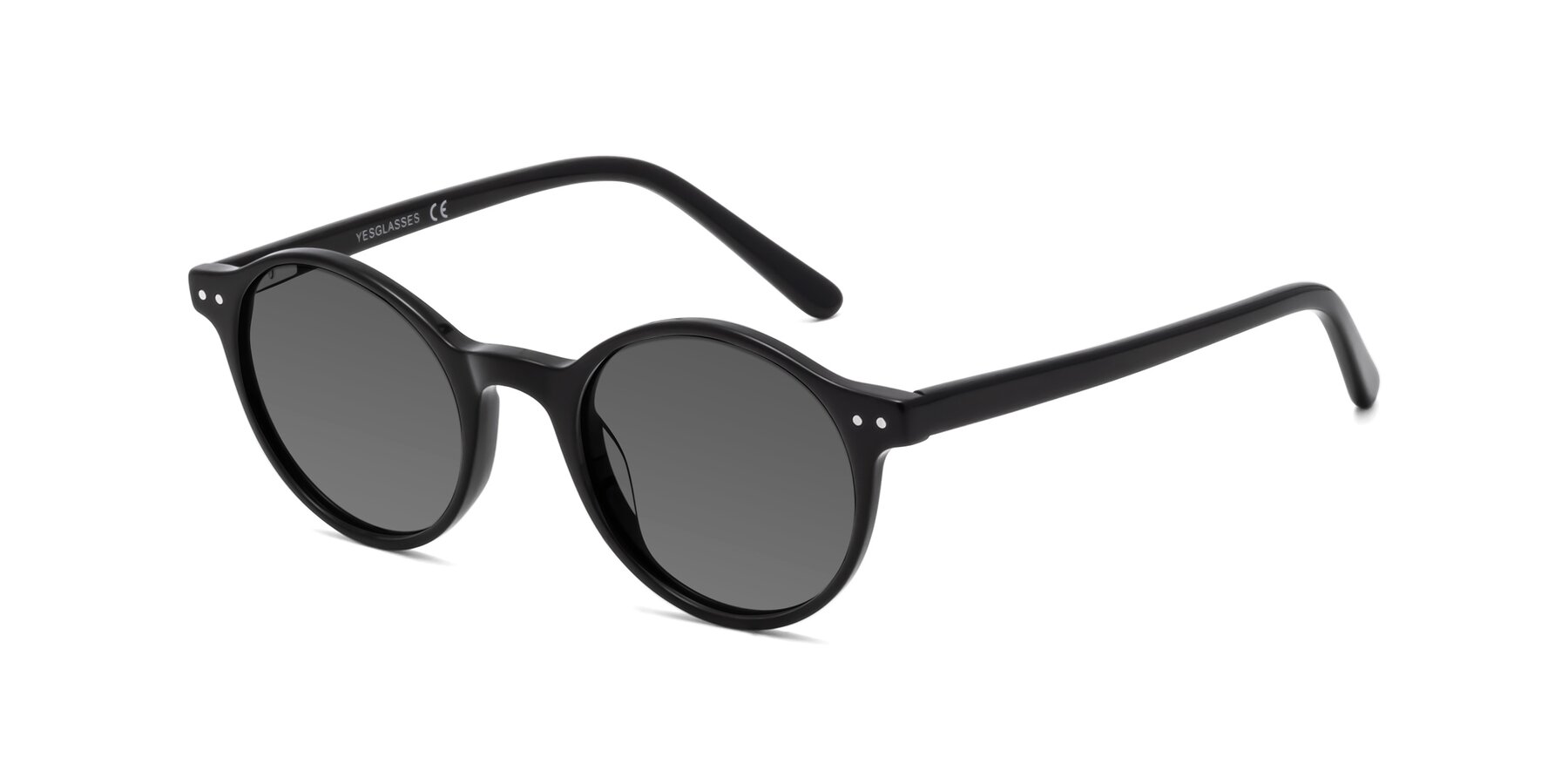 Angle of Jardi in Black with Medium Gray Tinted Lenses