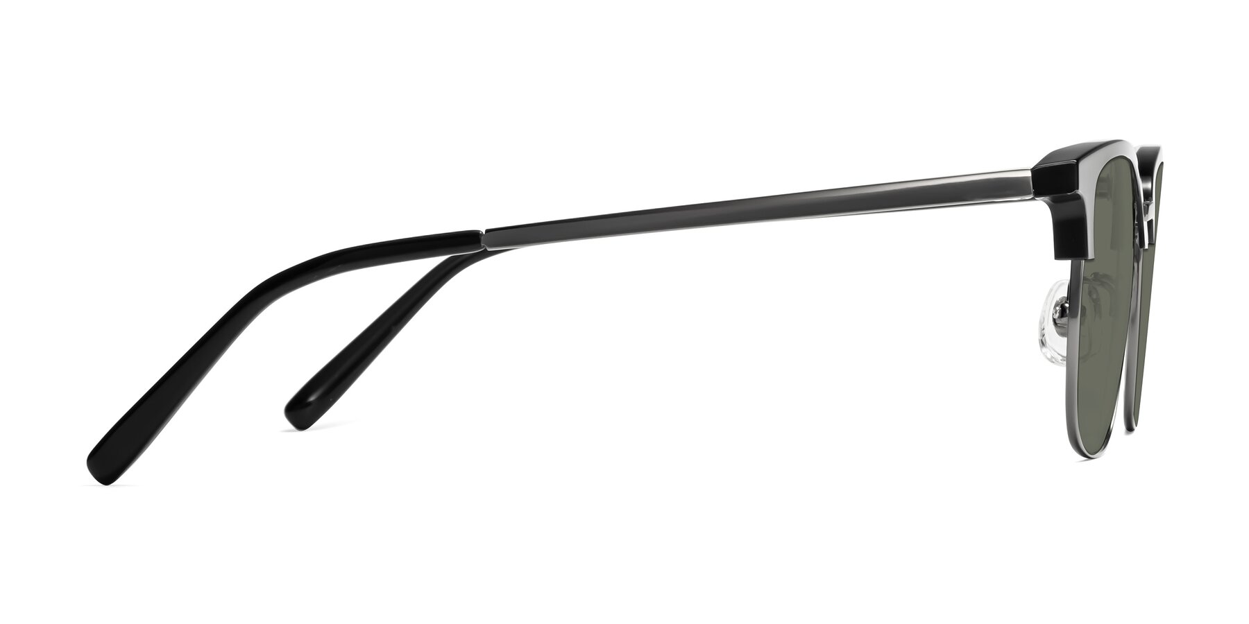 Side of Milpa in Black-Gunmetal with Gray Polarized Lenses