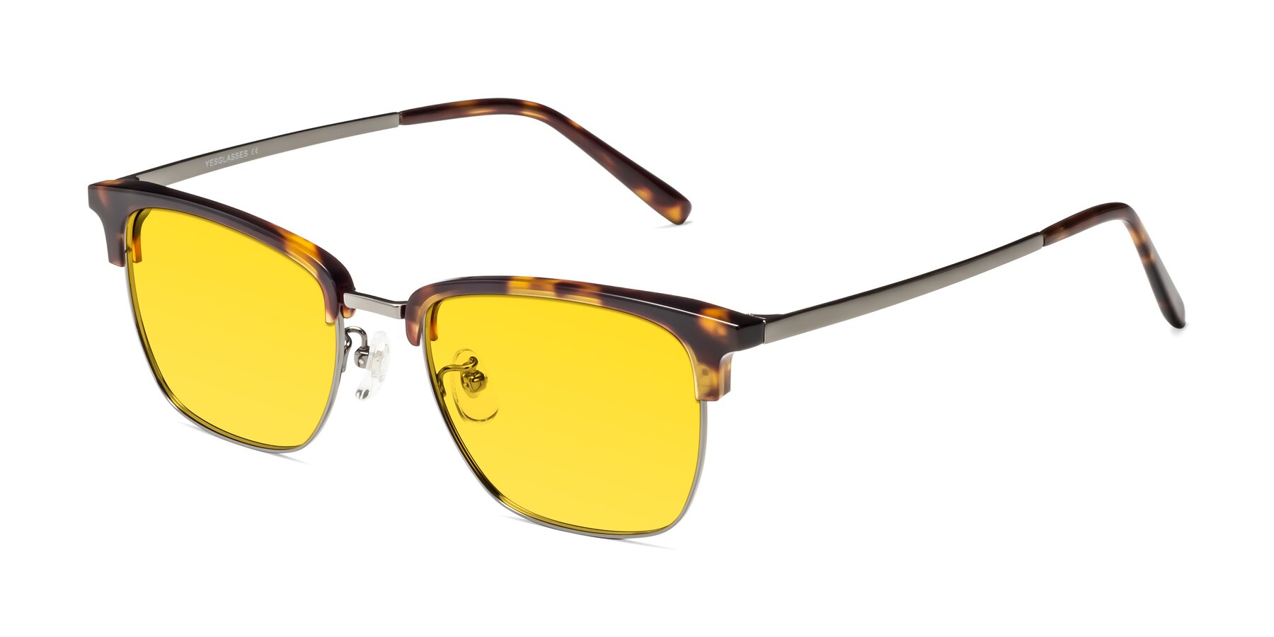 Angle of Milpa in Tortoise with Yellow Tinted Lenses