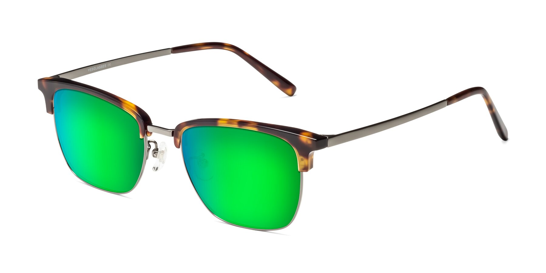 Angle of Milpa in Tortoise with Green Mirrored Lenses