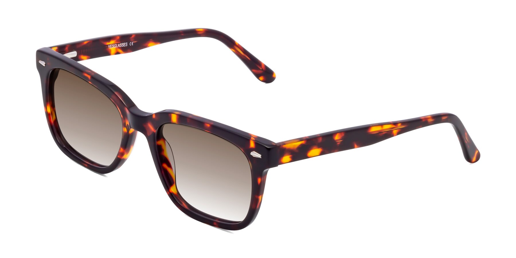Angle of 1052 in Red Tortoise with Brown Gradient Lenses