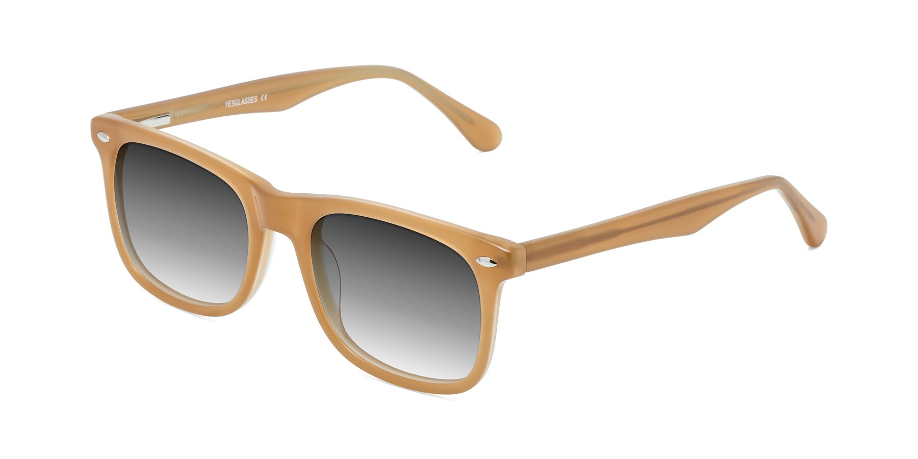 Angle of 007 in Caramel with Gray Gradient Lenses