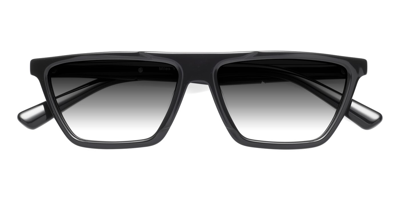 Miles - Black Gradient Sunglasses