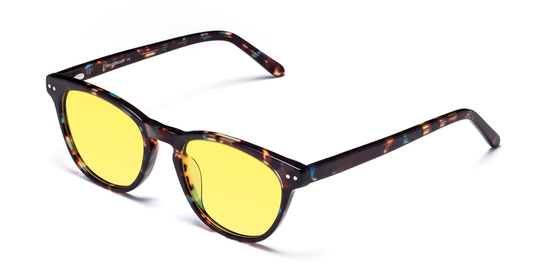 Angle of Blaze in Floral Tortoise with Medium Yellow Tinted Lenses