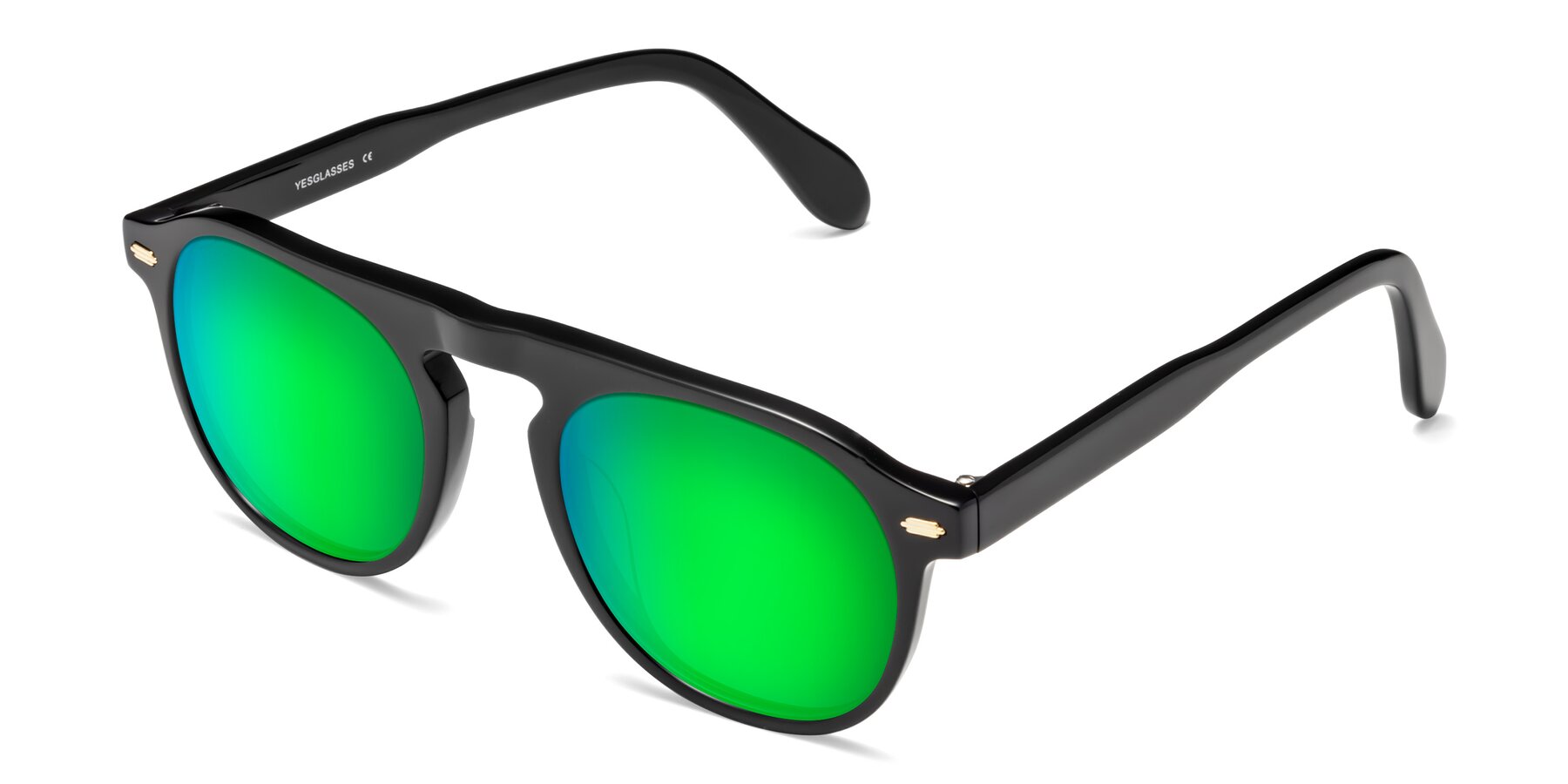Angle of Mufasa in Black with Green Mirrored Lenses
