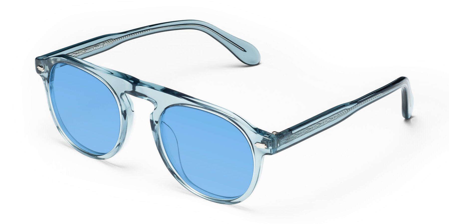 Angle of Mufasa in Light Blue with Medium Blue Tinted Lenses
