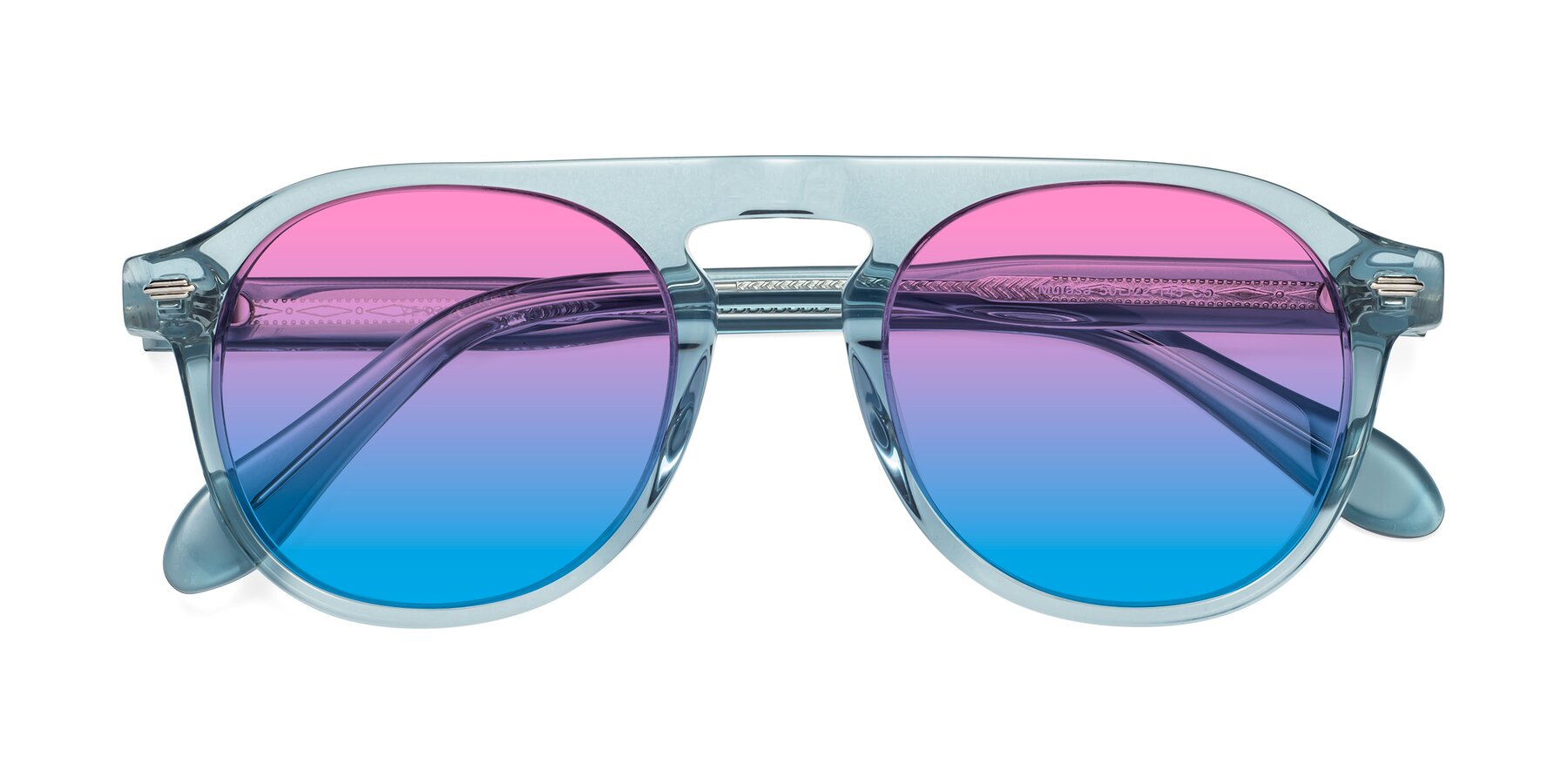Folded Front of Mufasa in Light Blue with Pink / Blue Gradient Lenses