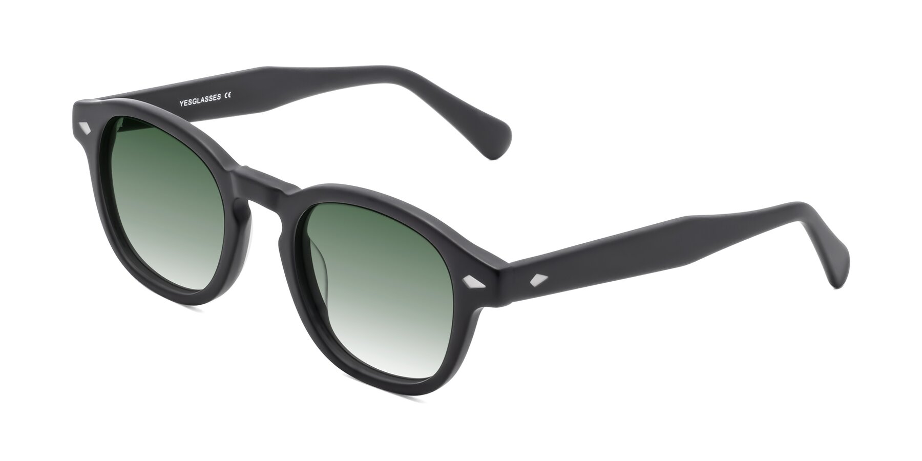 Angle of WALL-E in Matte Black with Green Gradient Lenses