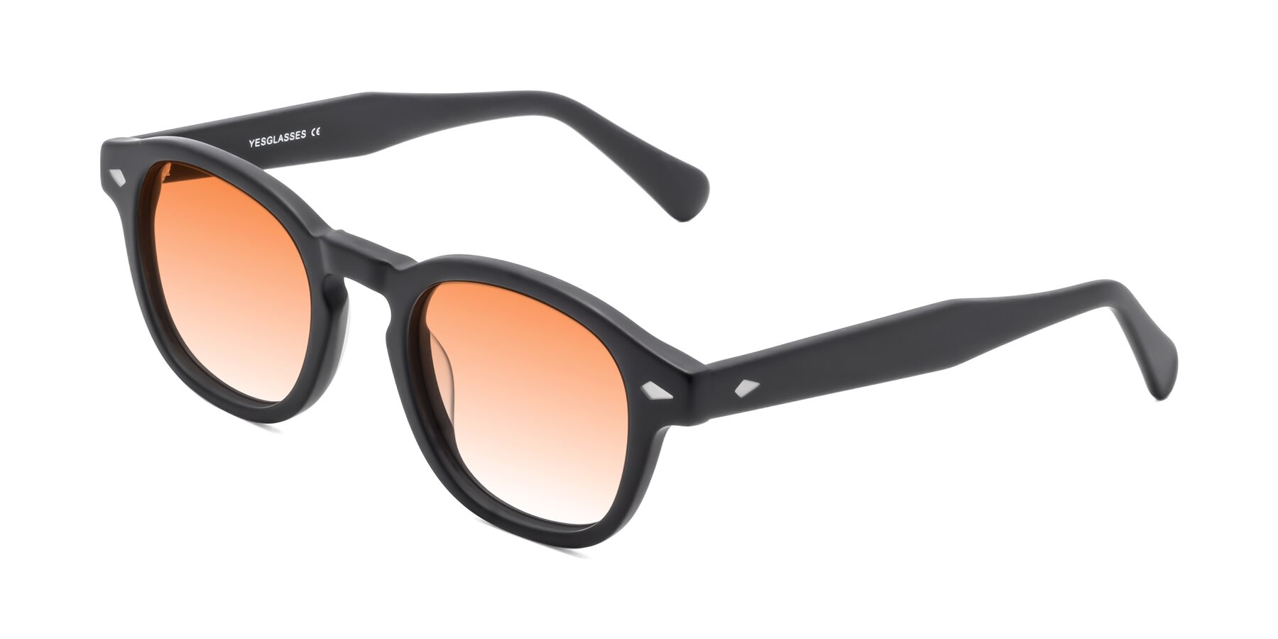 Angle of WALL-E in Matte Black with Orange Gradient Lenses