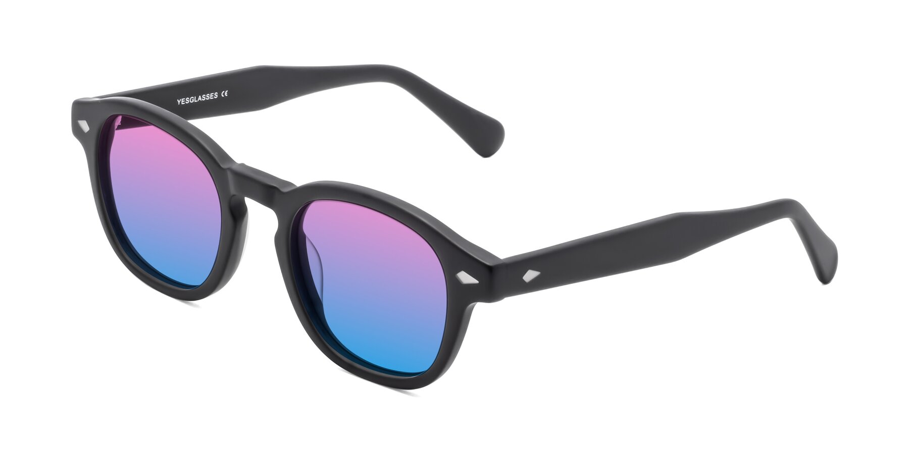 Angle of WALL-E in Matte Black with Pink / Blue Gradient Lenses