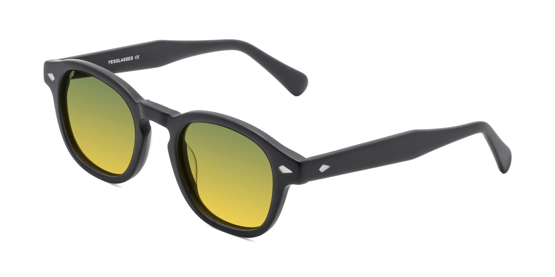 Angle of WALL-E in Matte Black with Green / Yellow Gradient Lenses