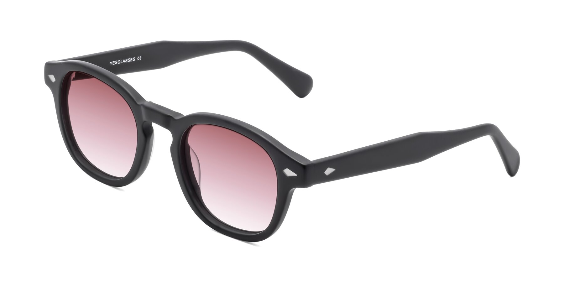Angle of WALL-E in Matte Black with Garnet Gradient Lenses
