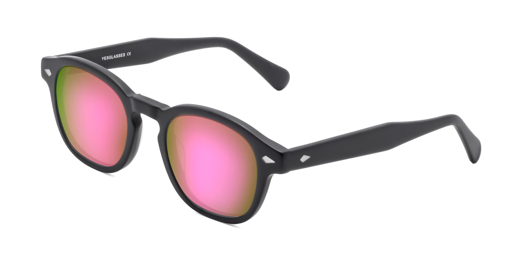 Angle of WALL-E in Matte Black with Pink Mirrored Lenses