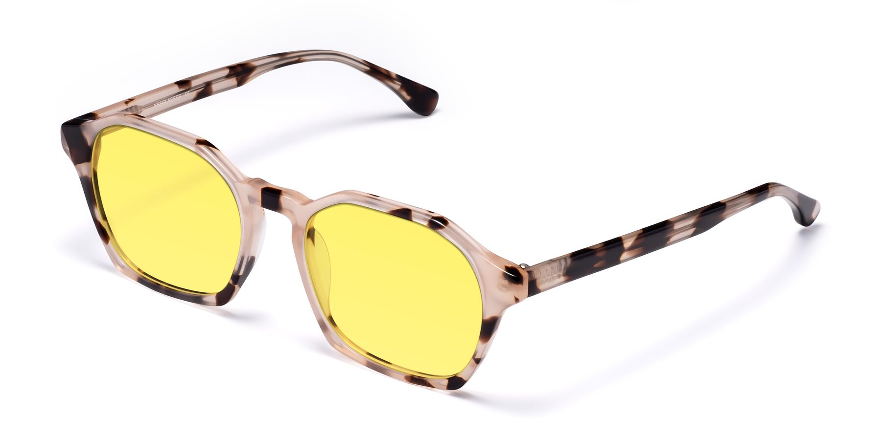 Angle of Stoltz in Leopard-Print with Medium Yellow Tinted Lenses