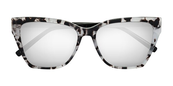 Front of Swartz in White Tortoise