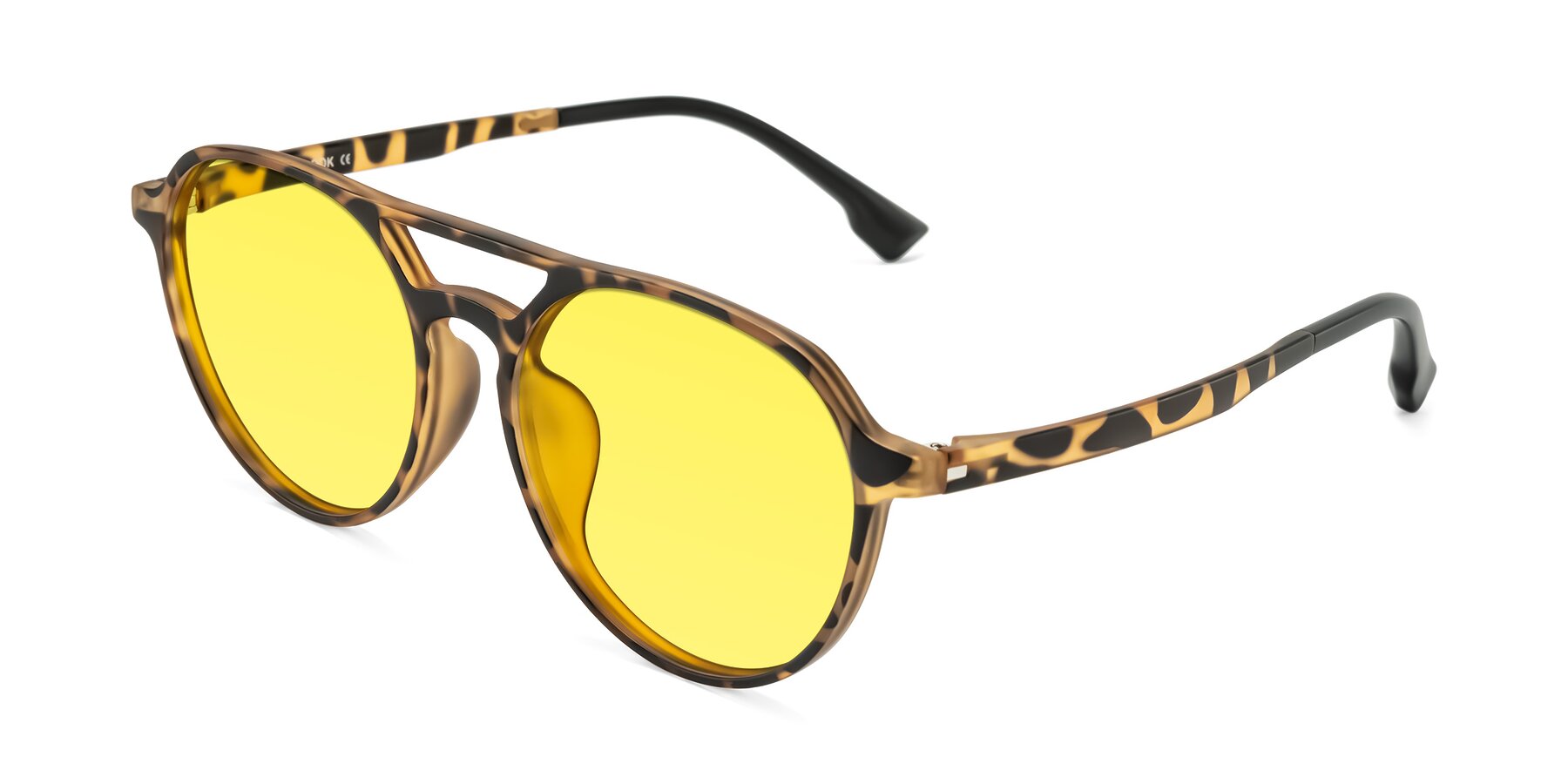 Angle of Louis in Leopard-Print with Medium Yellow Tinted Lenses