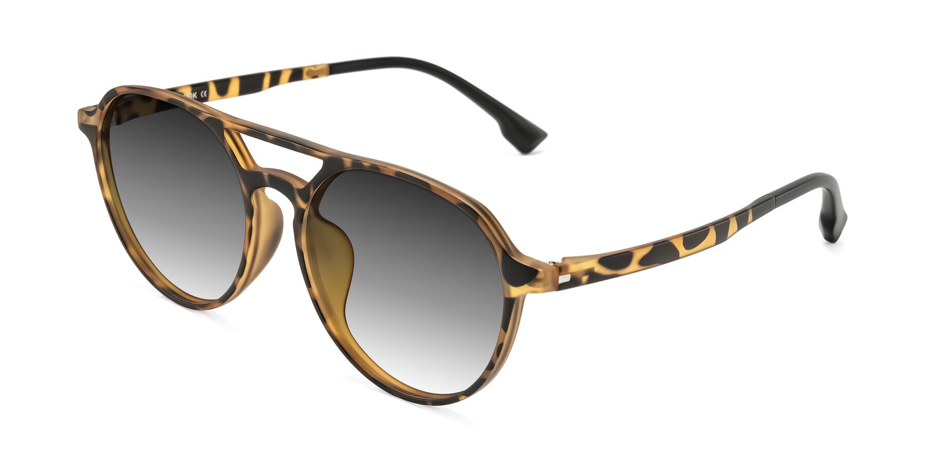Angle of Louis in Leopard-Print with Gray Gradient Lenses