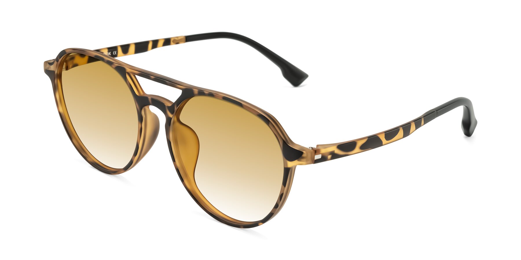 Angle of Louis in Leopard-Print with Champagne Gradient Lenses