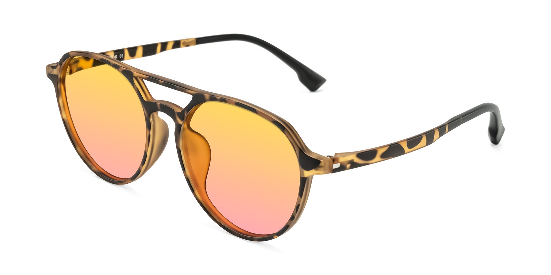 Angle of Louis in Leopard-Print with Yellow / Pink Gradient Lenses